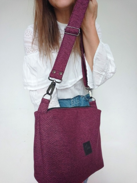 Torebka listonoszka bordo maxi