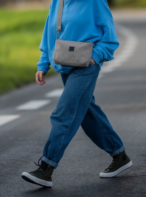 Torebka listonoszka gołębi beż MINI