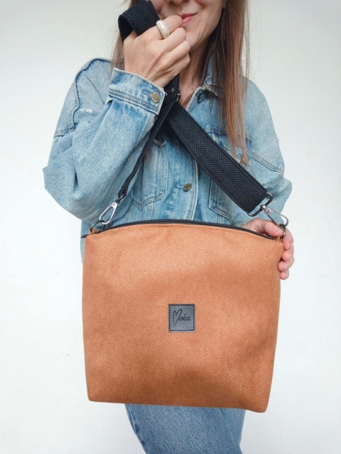Torebka listonoszka rdzawa midi